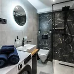 Parliament Dream Apartment! *