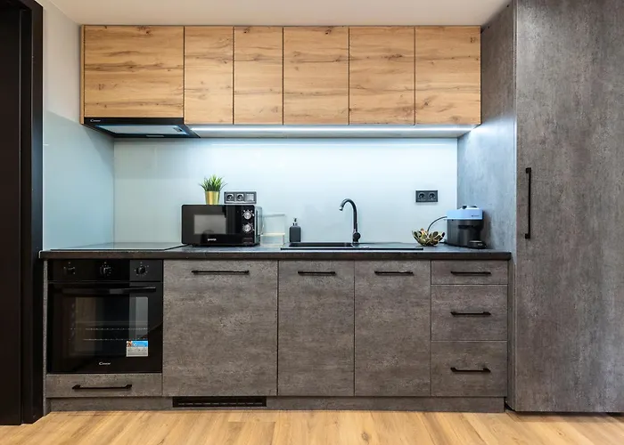 Parliament Dream Apartment!